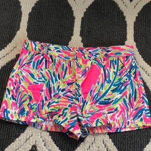 Lilly Pulitzer shorts size 14 (close to 00)